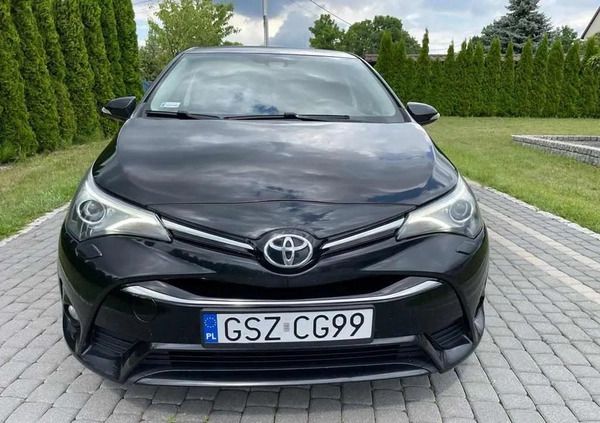 Toyota Avensis cena 47900 przebieg: 240000, rok produkcji 2015 z Dzierzgoń małe 704